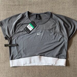 Nike Pro Dri-Fit Cropped Training Top Gray Women’s NWT